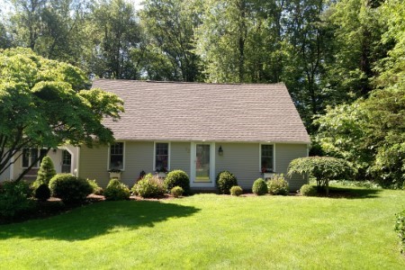 Roof Cleaning East Longmeadow, MA Thumbnail